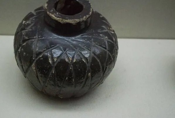 明朝热兵器,手指大小掌心雷和足球大小触发式地雷,究竟有什么巧妙之处?