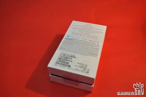 Windows phone8:htc 8X开箱图赏及评测