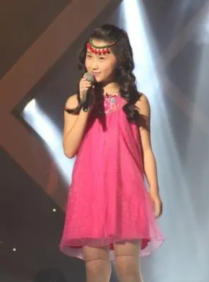 影后李馨巧绝美照曝光 领衔《中国新声代》00后美女
