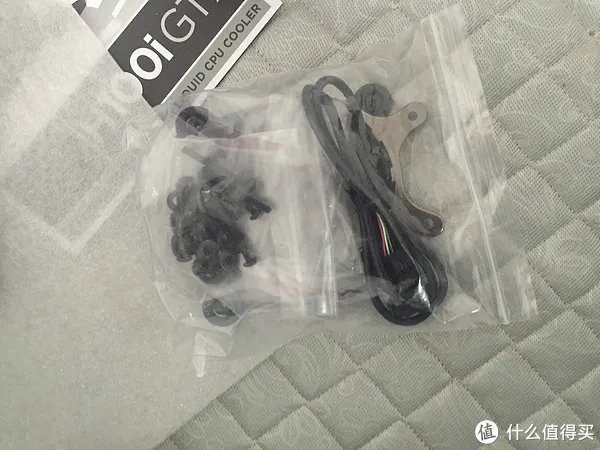 这货没人晒 篇二：海盗船H100i-GTX散热器开箱附安装过程