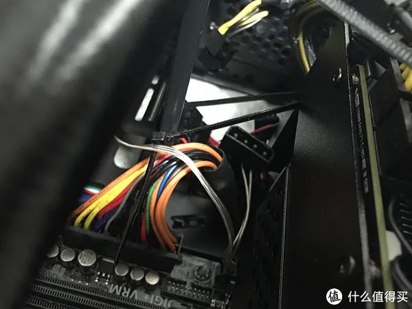 这货没人晒 篇二：海盗船H100i-GTX散热器开箱附安装过程