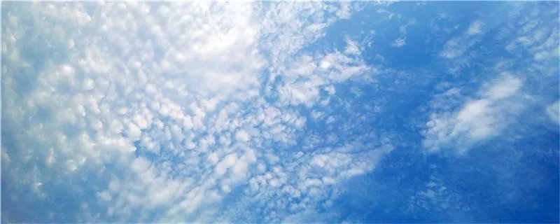 漂浮在天空中的一朵云有多重