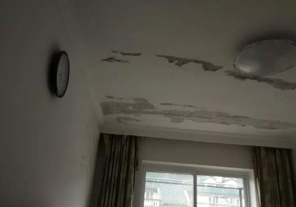 万科尚城201户收房146户漏水,这种房子能住人吗?