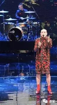 2017金马奖颁奖典礼上,谁的礼服更耀眼?