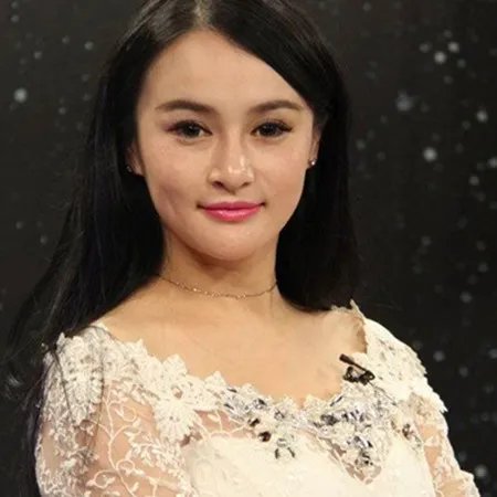 冉莹颖大尺度照片大全  与邹市明恋爱过程被曝光