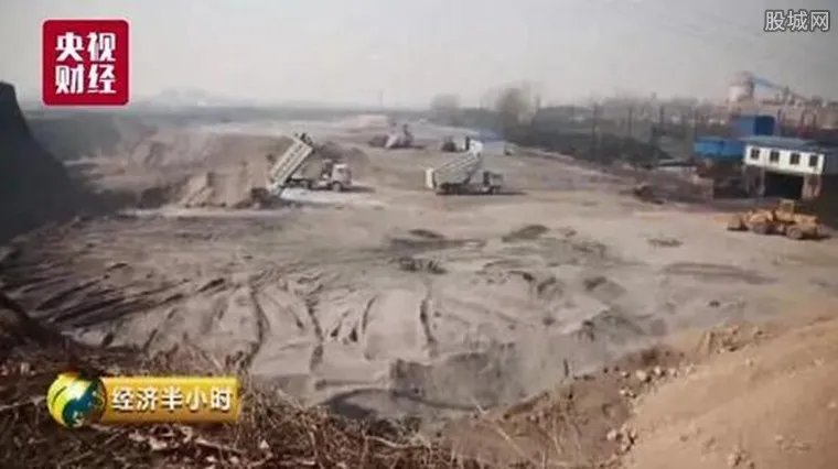 央视记者暗访遭扣押 45亿资产大公司的恶行被揭发