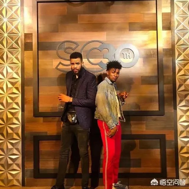 谁知道库里的生日是怎么过的?勇士全队还因此放假一天?