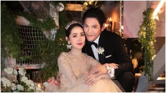 向佐晒与郭碧婷合影并高调表白,他们夫妻有哪些相处之道?