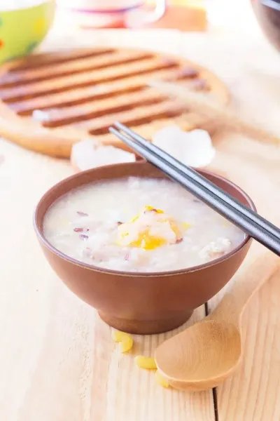 什么粥补血补气效果好?