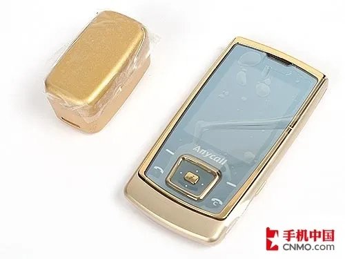 黄金也超值 三星E848黄金版逼近2000元
