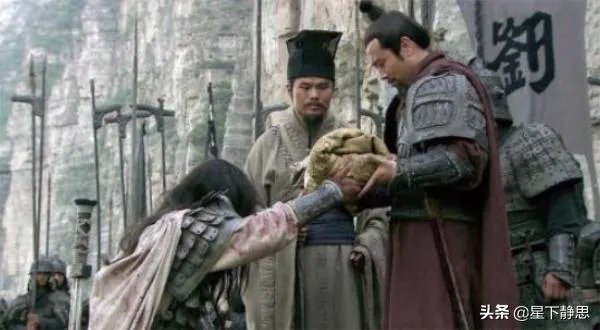 刘备摔儿子是要真摔吗，托孤是要真托吗，为什么？
