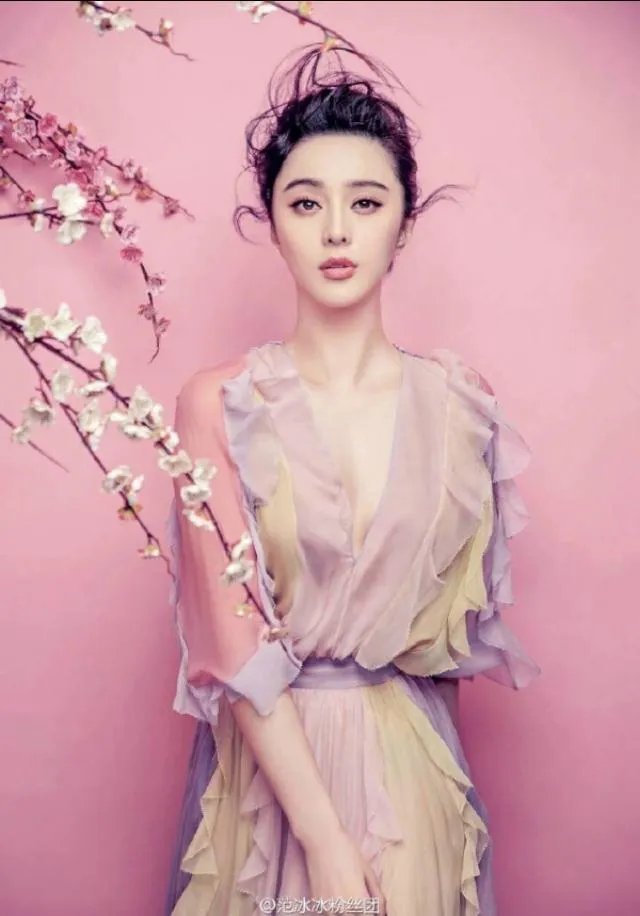 韩国人最美五官调查出炉,金泰希的眼宋慧乔的唇夺魁,中国人的五官谁最美?