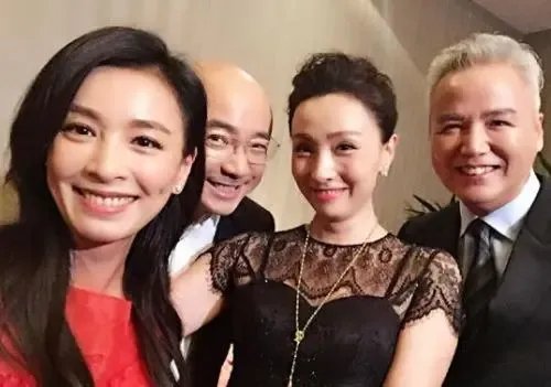 张庭夫妇社交平台被禁言,这意味着什么?