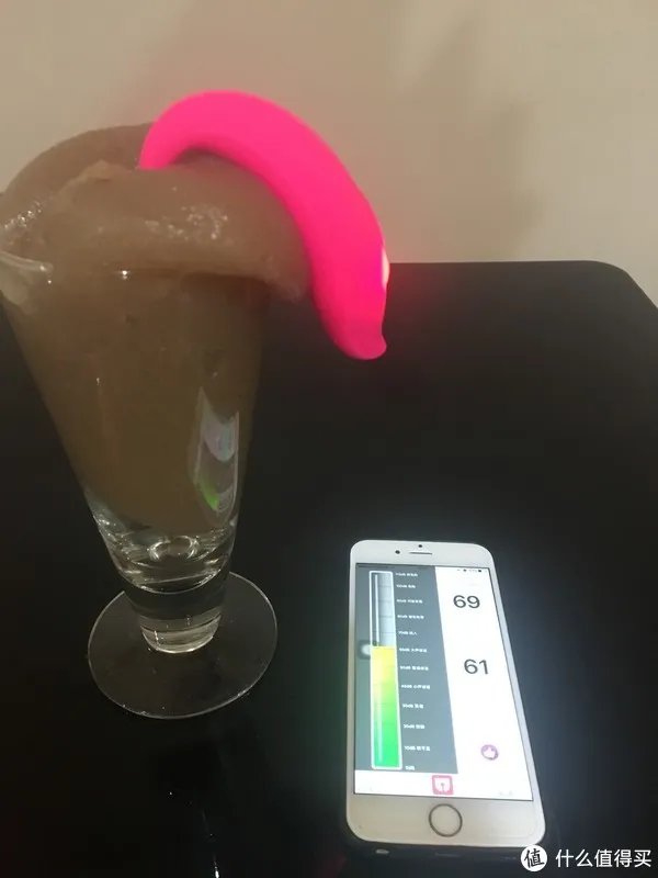 妹子们的屋里总该藏几款适合戴出门的跳蛋吧!
