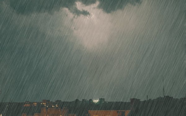 有雨山戴帽,无雨半山腰是什么意思?