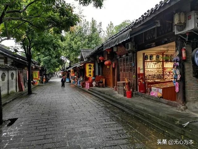 游某一地,在当地租房住一个月,然后深度游,可行吗?有何好建议?