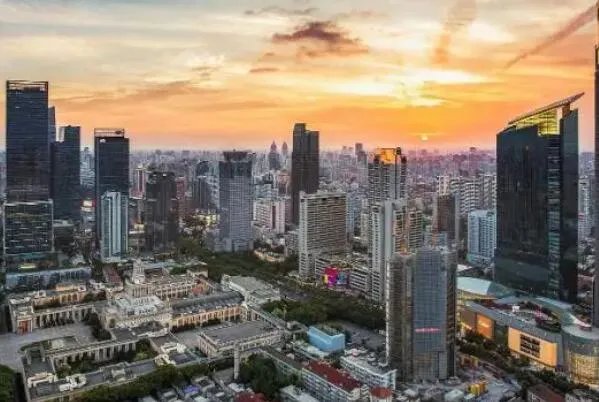 上海最繁华的五个区,第二经济密度高,第一等于一个省
