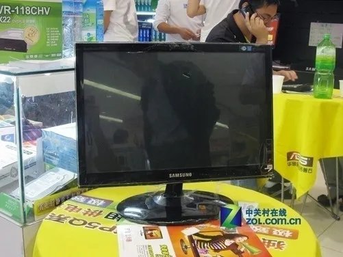 三星显示器到底好在哪？P1950W告诉您