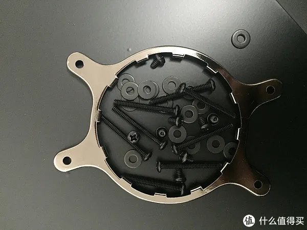 这货没人晒 篇二：海盗船H100i-GTX散热器开箱附安装过程