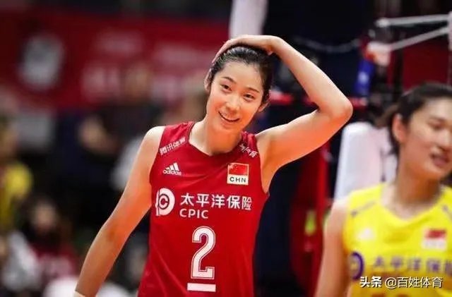 中国女排3-0横扫美国豪取七连胜,引人民日报微博用“七”造词,你怎么看?