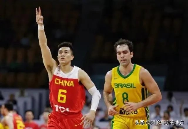 中国男篮70-73负于巴西男篮,易建联9分,赵睿13+3,怎么评价?