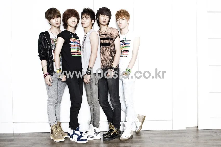 shinee珉豪图片