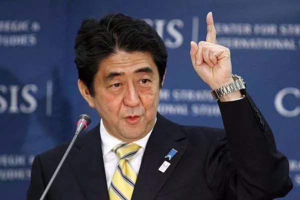 对于安倍的贸易行动,日本民众的态度是怎样的?