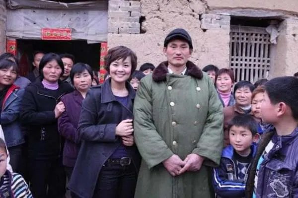 朱之文在参加《我是大明星》节目前是真的贫穷吗？