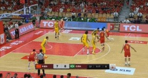 中国男篮70-73负于巴西男篮,易建联9分,赵睿13+3,怎么评价?