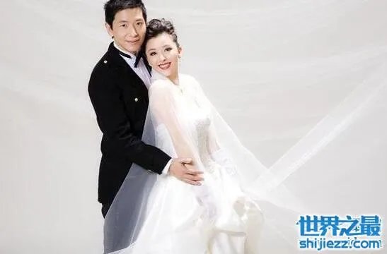 戴军老婆黄小蕾结婚照,戴军个人资料歌手身份出道