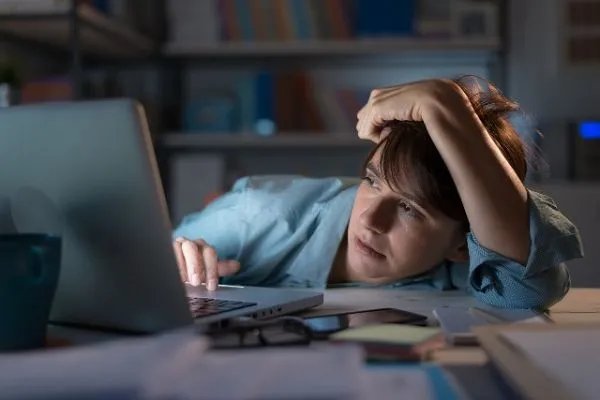 按照劳动法规定“自愿加班不算加班”?