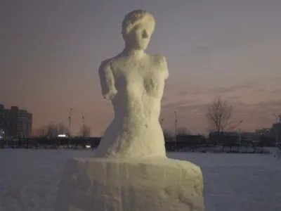河北一麻醉专业学生堆出维纳斯雪人,你觉得这个雪人堆得好看吗?