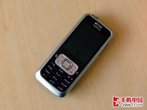 诺基亚6120c