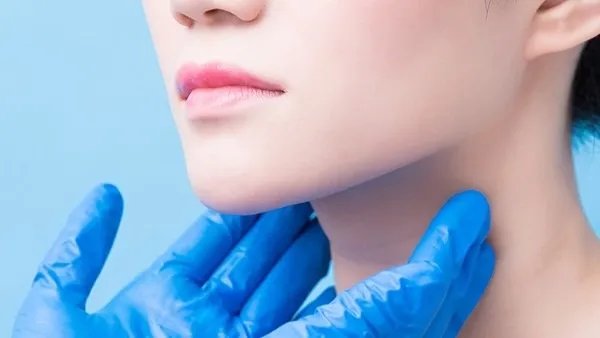 爽肤水的作用及用法 爽肤水哪个牌子补水保湿效果好？