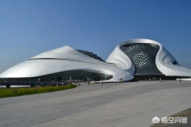 游某一地,在当地租房住一个月,然后深度游,可行吗?有何好建议?