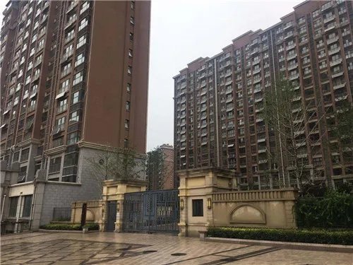 50万满五唯一的过户费多少