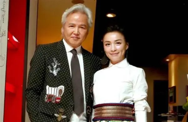 张庭夫妇社交平台被禁言,这意味着什么?