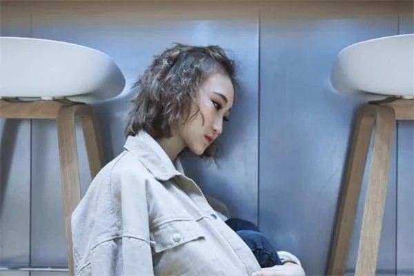 王铮亮吐槽的那位新人歌手,唱歌水平到底怎么样?
