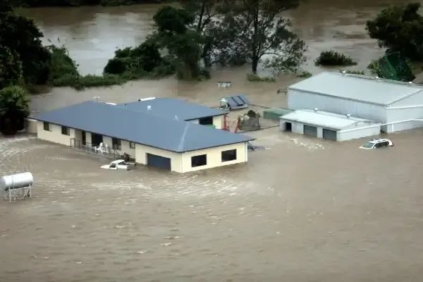 澳大利亚东南部洪水持续,部分居民紧急撤离,目前当地居民安置情况如何?