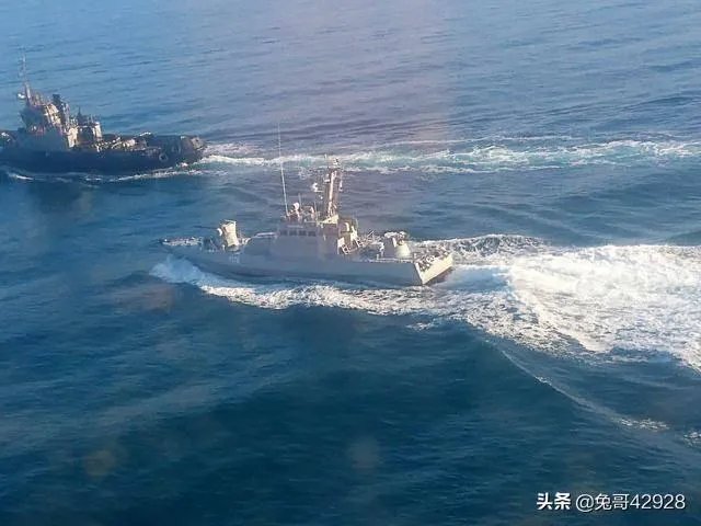 俄罗斯为什么不痛痛快快地释放被扣押的乌克兰三艘舰艇,在等什么信号?