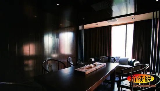 北京最土豪网吧:进门费5000元 每小时69元