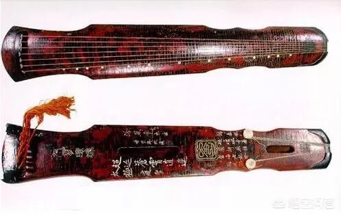 伏羲氏古琴和混沌式古琴哪款更适合男士？
