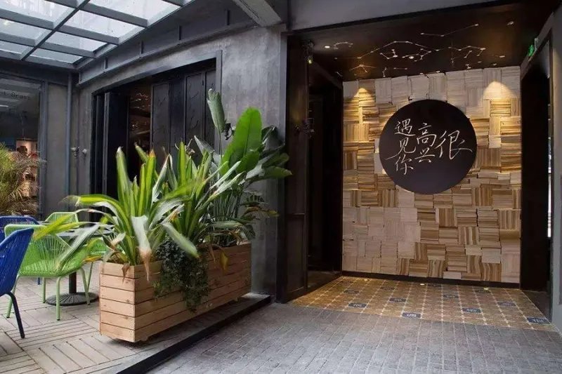 员工起诉韩寒餐厅,明星餐厅都是店大欺人吗?