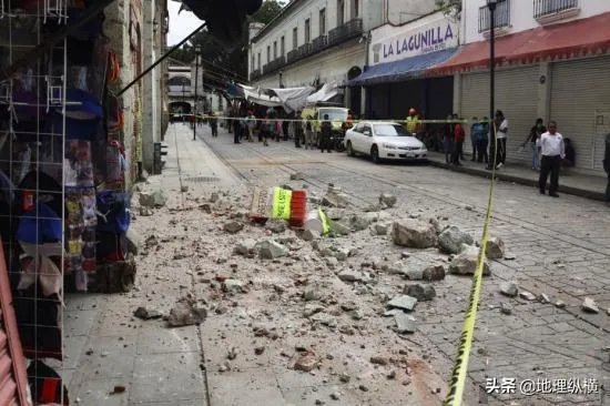 墨西哥发生了7.4级地震，人员伤亡大吗？这次地震有什么特点？
