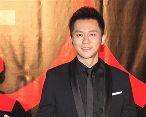 李晨石头门的影响大吗? 第7块疑似在绯闻女友手中
