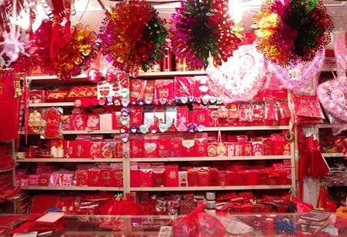 北京婚礼用品批发市场在哪里  中式婚礼新娘需要买那些用品