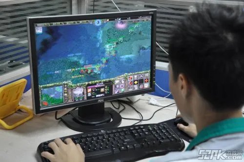 ZSMJ 《斗神》DOTA表演赛,三杀超神再现神级一C