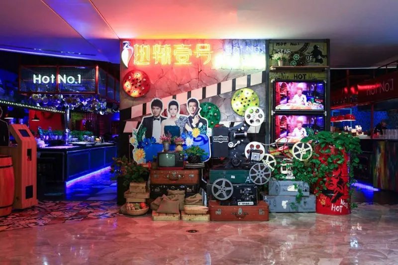 员工起诉韩寒餐厅,明星餐厅都是店大欺人吗?