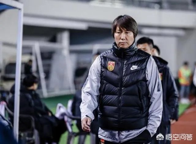 2019东亚杯首战国足1:2不敌日本队，如何评价本场比赛国足的表现？