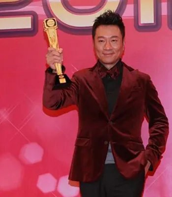 2012tvb视帝视后揭晓 林峰否认因失视帝退出娱乐圈